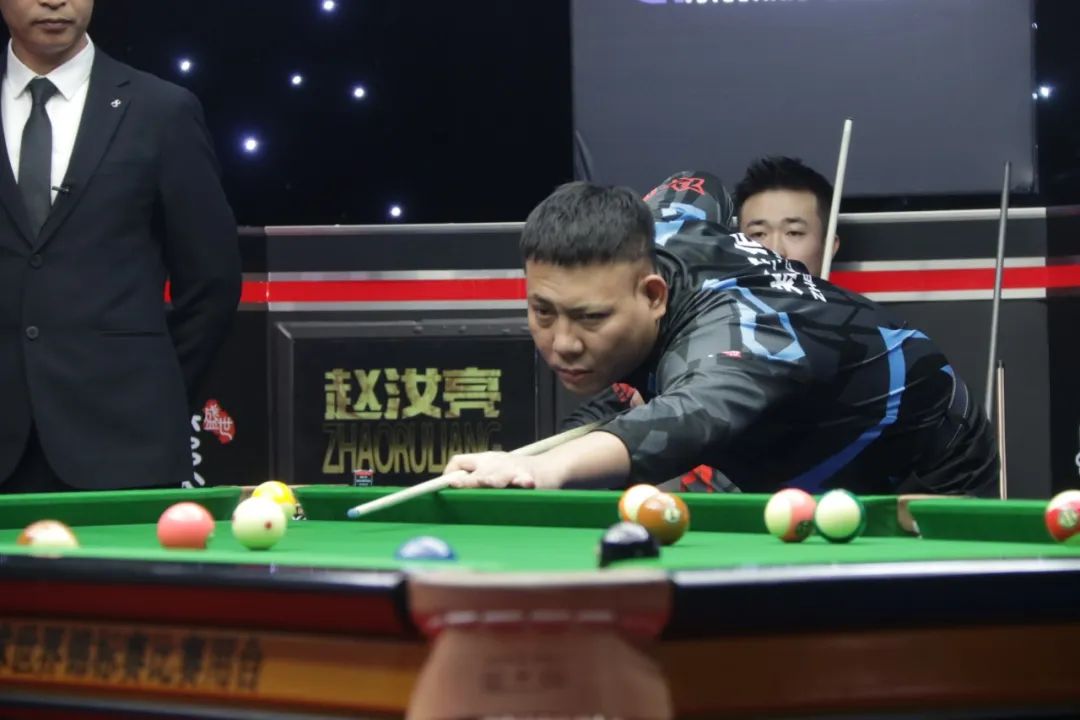 的密切合作 的密切合作