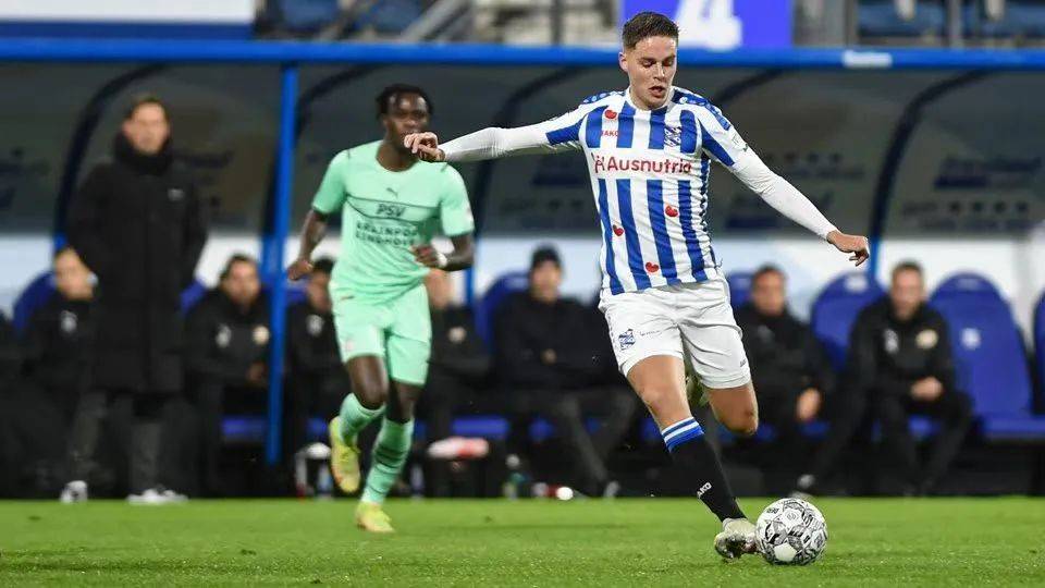 DO：巴萨一直与迪亚斯有联系；去年夏天与曼城的传闻确有内容.